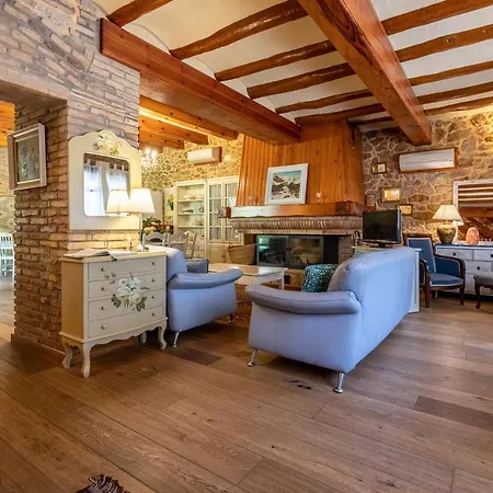 Hauzify I Palauet Del Remei Holiday home El Perello (Catalonia)