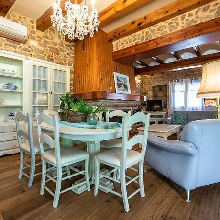 Hauzify I Palauet Del Remei Holiday home *